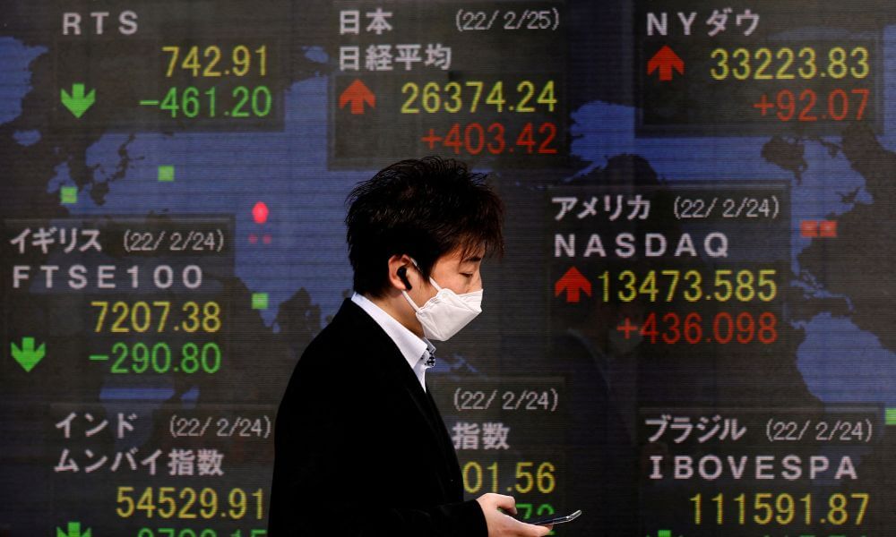 Asian stocks fall on nagging Fed rate hike worries - Dailyfinancies